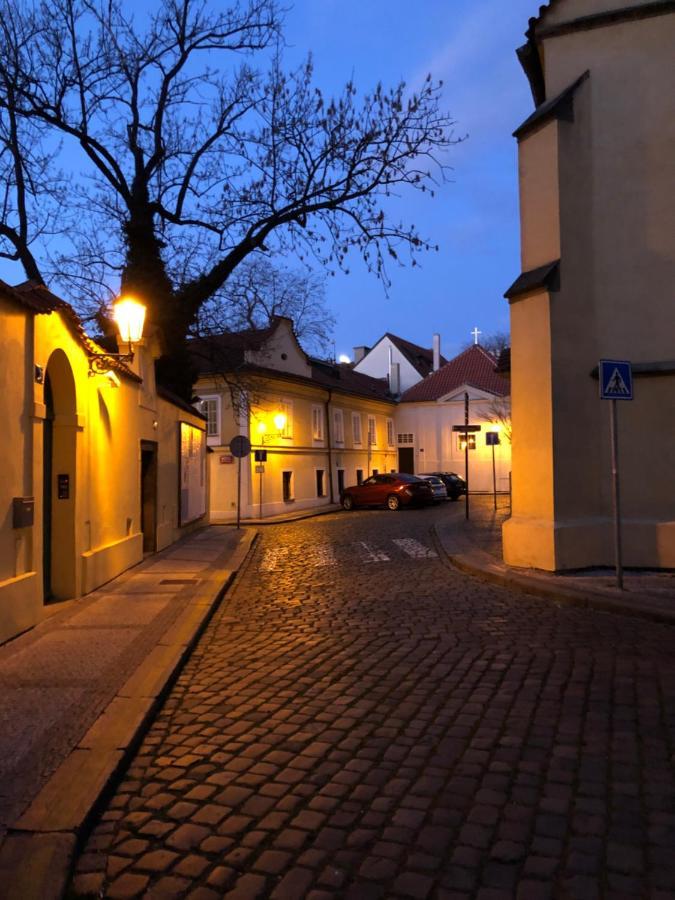 Old Town Basement Apartamento Praga Exterior foto